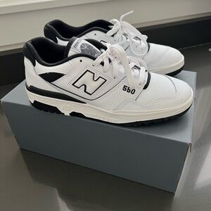 New in box New Balance Shoes